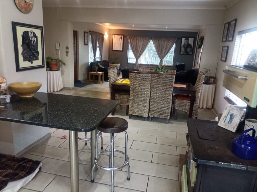 4 Bedroom Property for Sale in Heiderand Western Cape